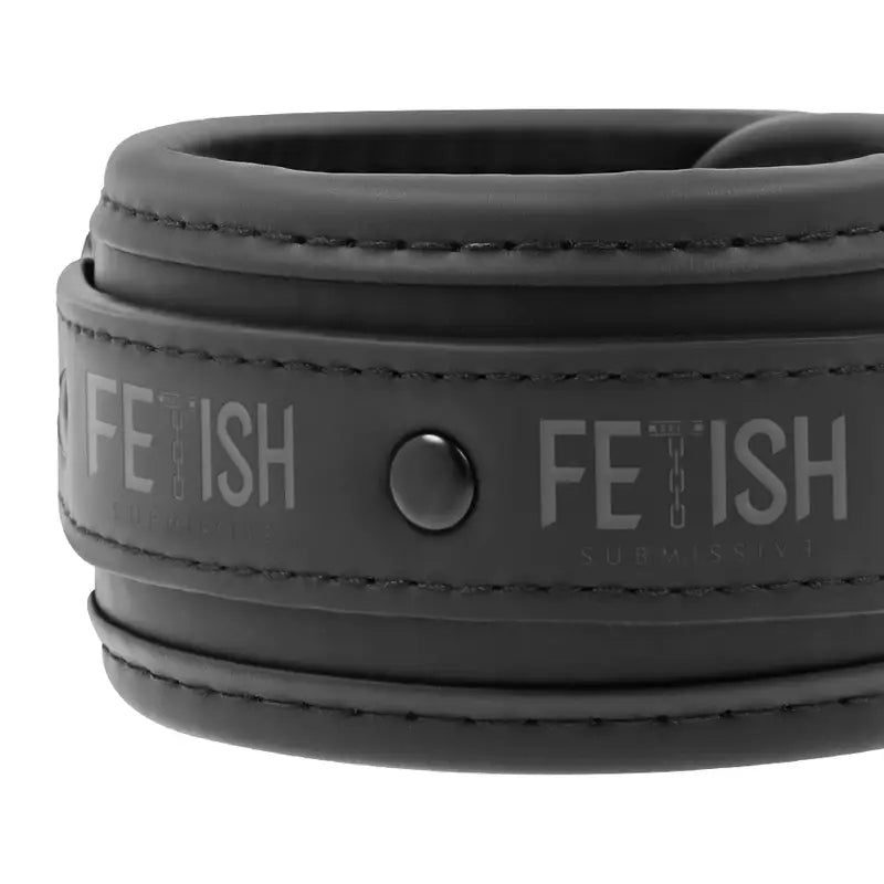 Fetish submissive - posición master con 4 esposas con forro