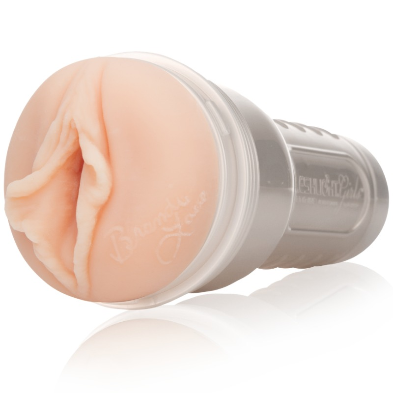 Fleshlight girls - brandi love vagina