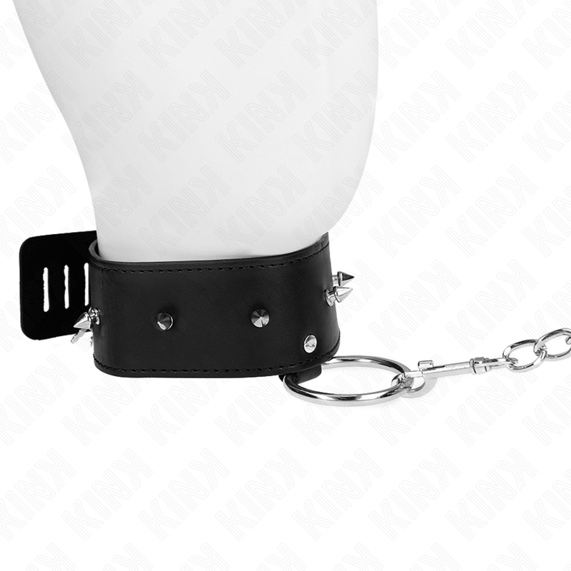 Kink - collar con correa 65 cm con tachuelas plateadas