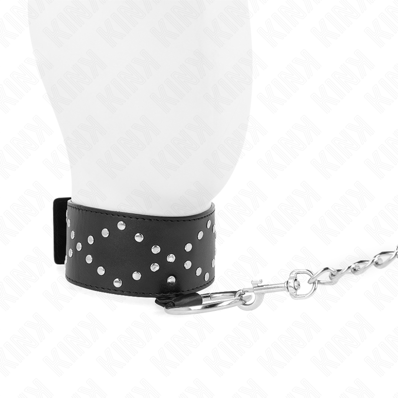 Kink - collar con correa 65 cm con tachuelas plateadas