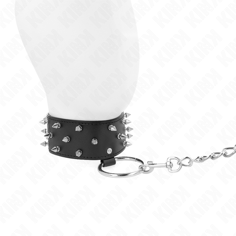 Kink - collar con correa 65 cm con tachuelas plateadas