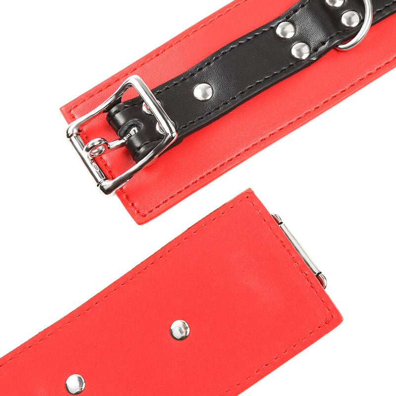 Ohmama fetish - locking/buckling wrist restraints