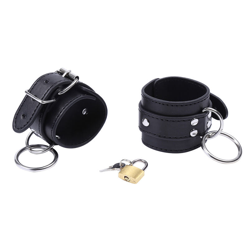 Ohmama fetish - restricciones muñecas con anillas